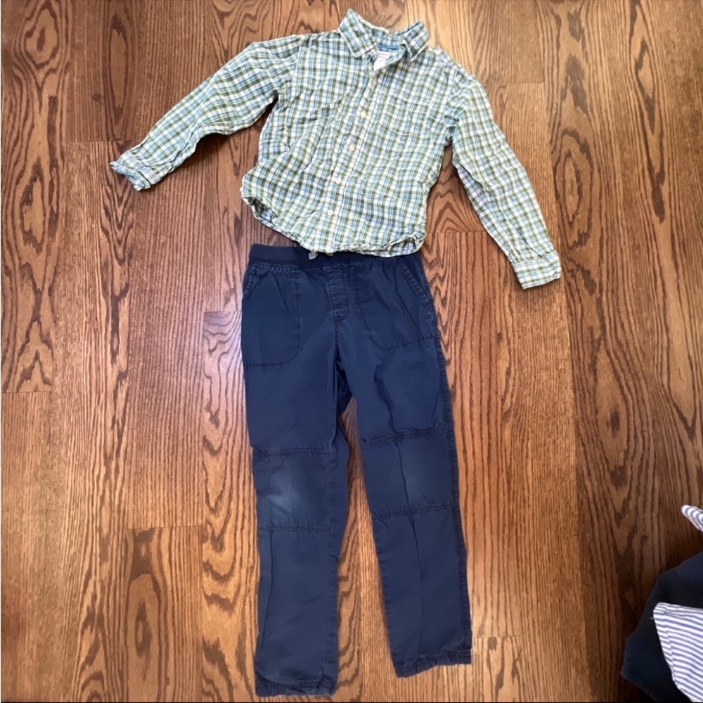 Size 7 Carter’s outfit